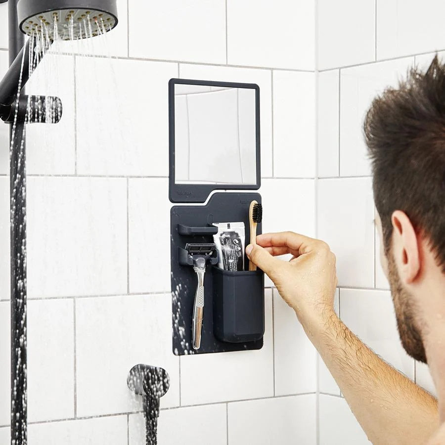 The Oliver Shower Mirror - Tooletries